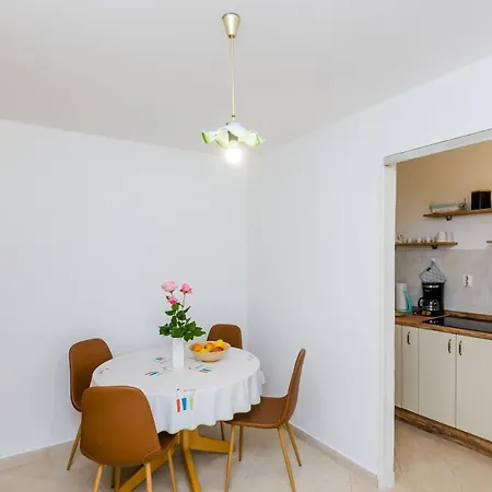 Apartment Marija Close To Old Town