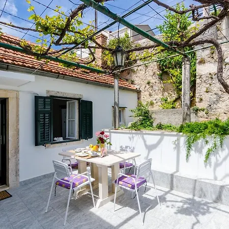 Apartment Marija Close To Old Town