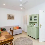Marija Close To Old Town شقة *
